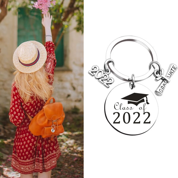 Nøkkelring med "Class of 2022"-merke for eksamen