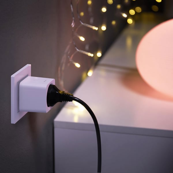 Smart plug