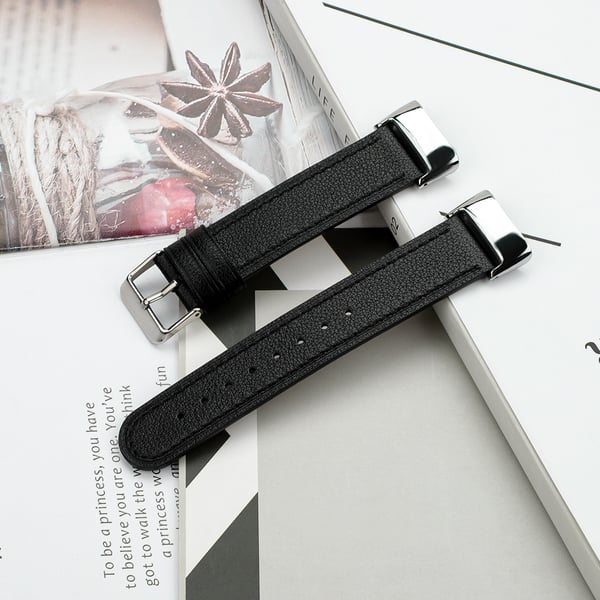 Fitbit Charge 5 ranneke, nahkainen musta