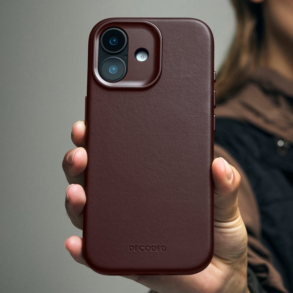 Decoded Læder Bagcover - beskyttende læderetui til iPhone 17 kompatibel med MagSafe (chokoladebrun)