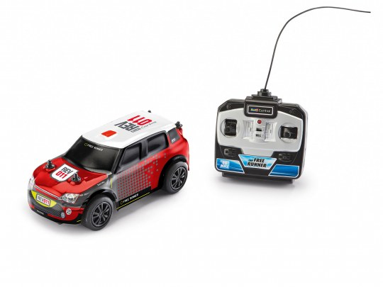 Revell Free Runner