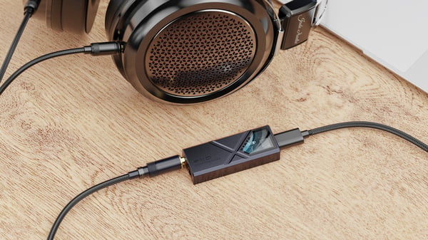 Pikkukuva 2 / 7: FiiO KA13 32-bit/384kHz Musta