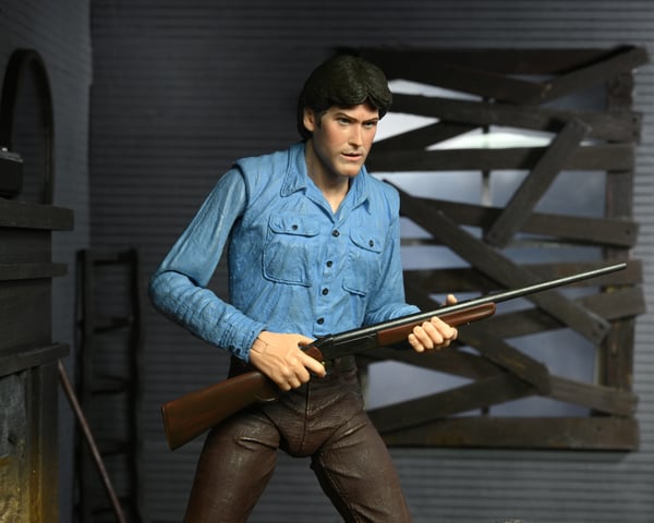 Miniatyrbild 24 av 24: NECA 40th Anniversary Ultimate Ash