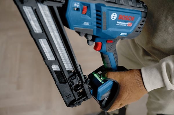 Miniatyrbillede 2 af 9: Bosch GNH 18V-64 MD Professional Sømpistol Batteri