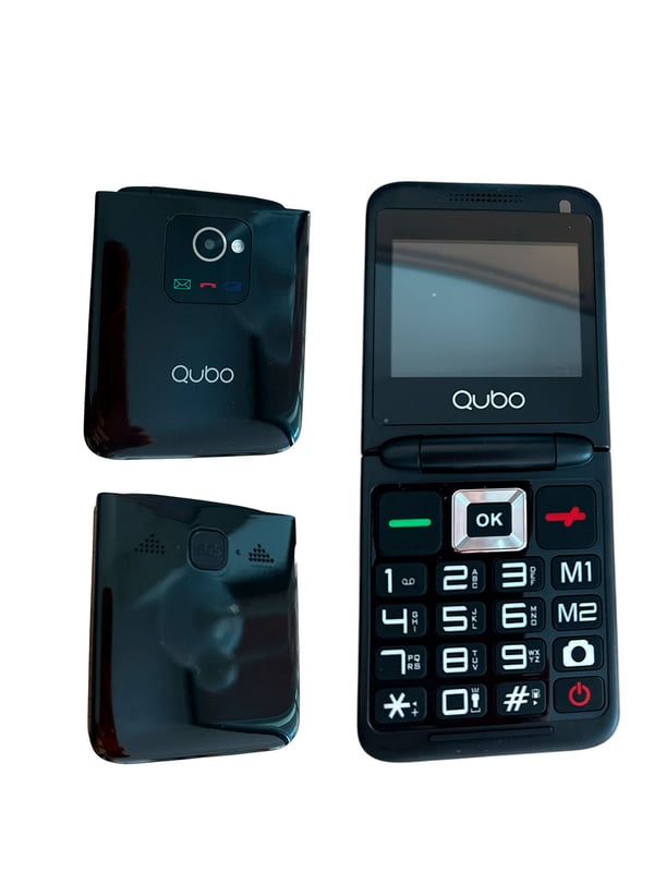 Pikkukuva 1 / 4: Qubo X-10BK matkapuhelin 6,1 cm (2.4") Musta Senioripuhelin