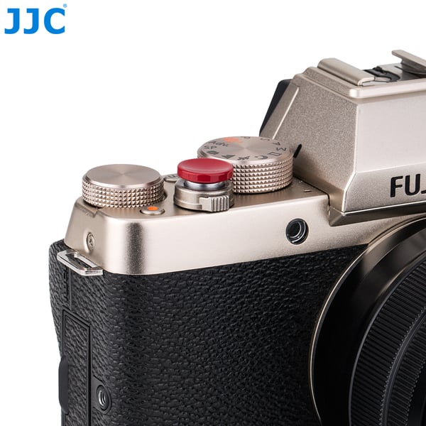 Miniatyrbillede 12 af 12: JJC SRB-GR Soft release button Rød Universel Nikon
Z fc

Fujifilm 
X-S10, GFX 50S, GFX 50R, GFX100SII,X-H1, X-T100, X-A5, X-A3, X-A10, X-A20, X-T1, XF10, X70

Sony 
ZV-E10, ZV-E10 II，a7 III, a7R III, RX100 VII, a6100, a6600, a1, a7C, a7S III, ZV-1
A6500, A6400, A6300, A6000, A5100, A7M5
a7 II, a7R II, a7S II
RX100, RX100 II, RX100 III, RX100 IV, RX100 V, RX100 VI

Canon 
EOS M50 Mark II, M5, M10, M50
G7X Mark II, G9X, G9X Mark II

PowerShot V1


Leica 
C-LUX, D-Lux (Typ 109), D-Lux7, D-Lux6

Panasonic 
Lumix DC-S5, DC-G100 / G110, ZS200/ZS220/TZ200/TZ220/TX2, LX100, LX100 II, LX7, LX10, ZS80, ZS70, ZS60, ZS50, GX9，GH7 etc 1 stk