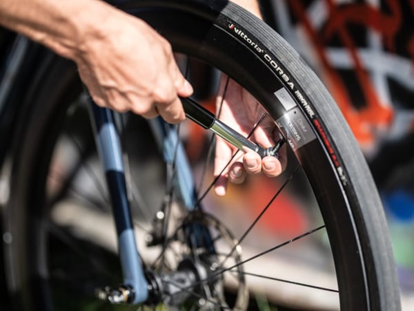 Pikkukuva 4 / 9: BBB Cycling SingleShot Musta Käsi-ilmapumppu