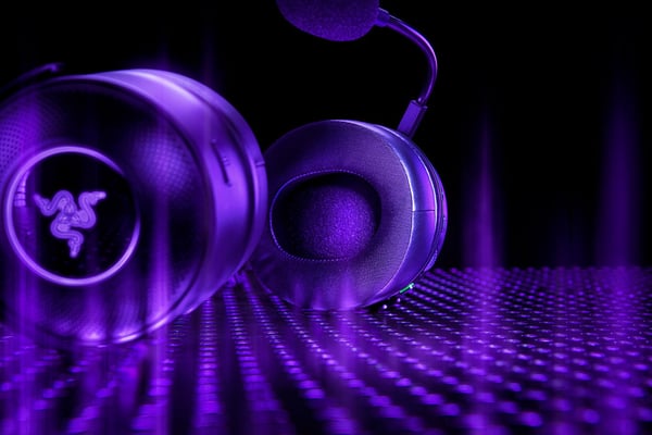 Miniatyrbild 2 av 7: Razer Kraken V3 Pro Headset Kabel & Trådlös Huvudband Spela USB Type-A Svart