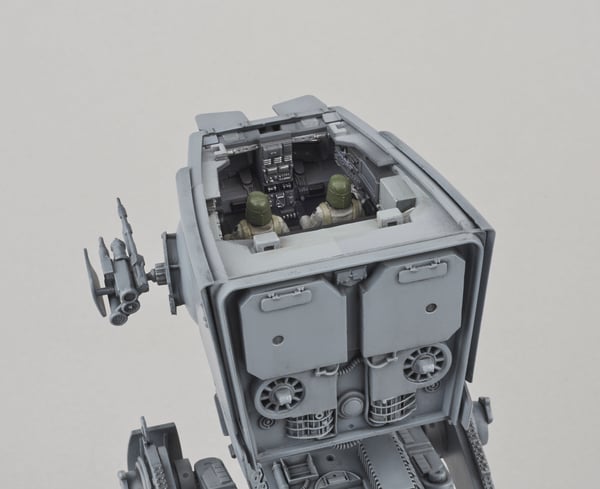 Miniatyrbillede 2 af 7: Bandai AT-ST Armored fighting vehicle model Monteringssæt 1:48