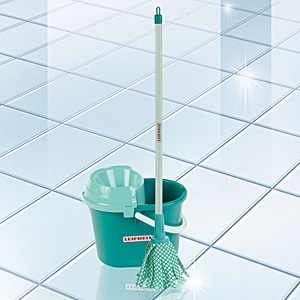 Miniatyrbild 2 av 2: Theo Klein Leifheit mop set, 3 pieces