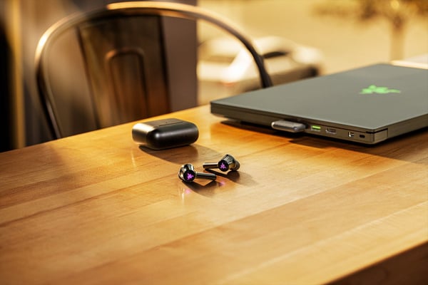 Razer Hammerhead HyperSpeed Kuulokkeet Langaton In-ear Pelaaminen Bluetooth Musta