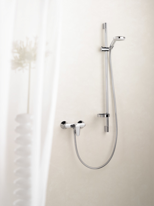 Pikkukuva 2 / 5: Hansgrohe Croma 100 suihkujärjestelmä Kromi