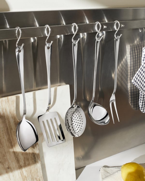 Pikkukuva 2 / 2: Alessi AJM19S5L ruokailuväline & veitsisarja