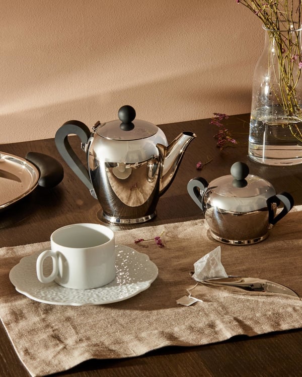 Miniatyrbild 2 av 3: Alessi CA12/8 tekannor