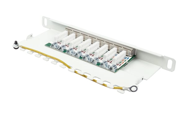 Miniatyrbillede 2 af 2: Alcasa GC-N0125 patch panel 0.5U