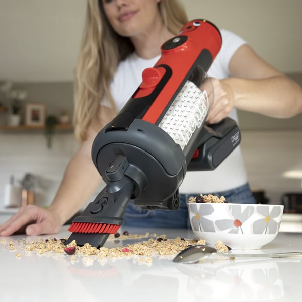 Pikkukuva 3 / 5: Numatic Henry Quick HEN100R Sauvaimuri Akku Kuiva Pussiton 1 L Punainen