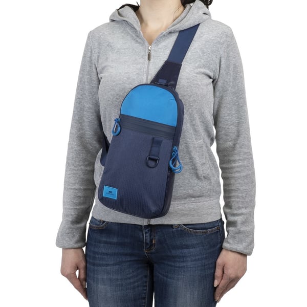 Miniatyrbild 18 av 20: rivacase MOBILE ACC BAG/M?lynas 5312 RIVACASE