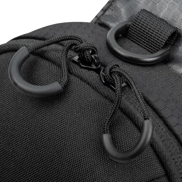 Pikkukuva 8 / 16: Rivacase Dijon 25,6 cm (10.1") Sling-reppu Musta