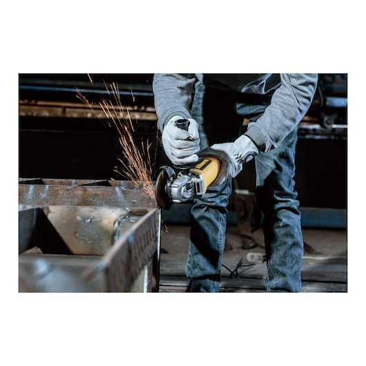 Miniatyrbillede 2 af 3: DeWALT DWE4117-QS vinkelsliber 12,5 cm 12000 rpm 950 W 1,99 kg