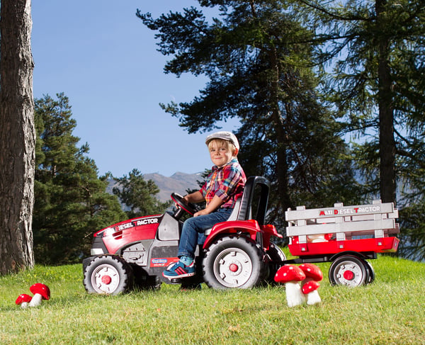 Miniatyrbild 5 av 9: Peg Perego Maxi Diesel Tractor Åkleksak, traktor