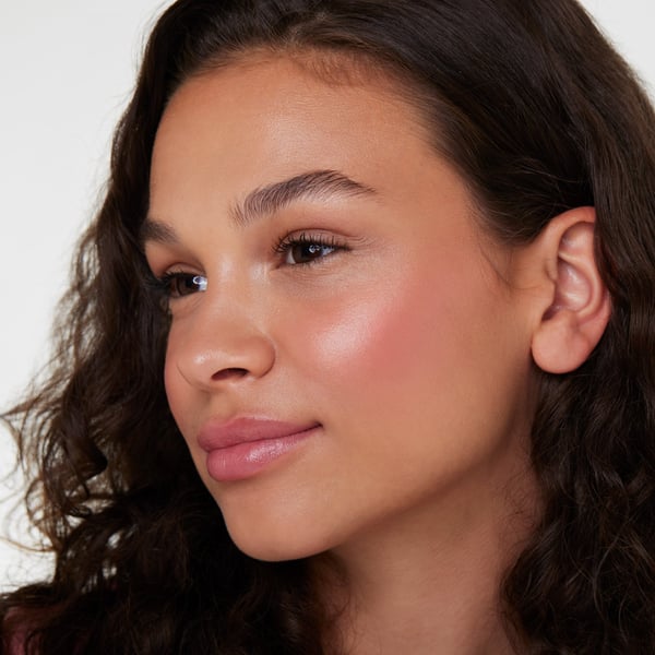 Essence baby got blush poskipuna 5,5 g 30 rosé all day Rasva (aine)