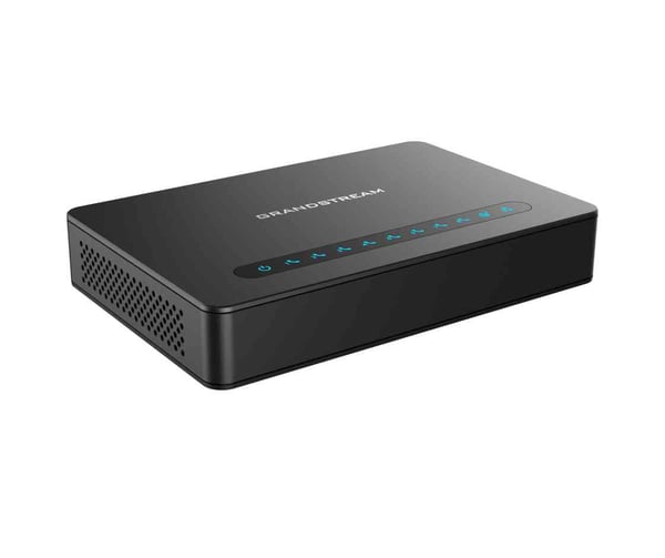 Pikkukuva 2 / 4: Grandstream Networks HT818 VoIP-puhelinsovitin