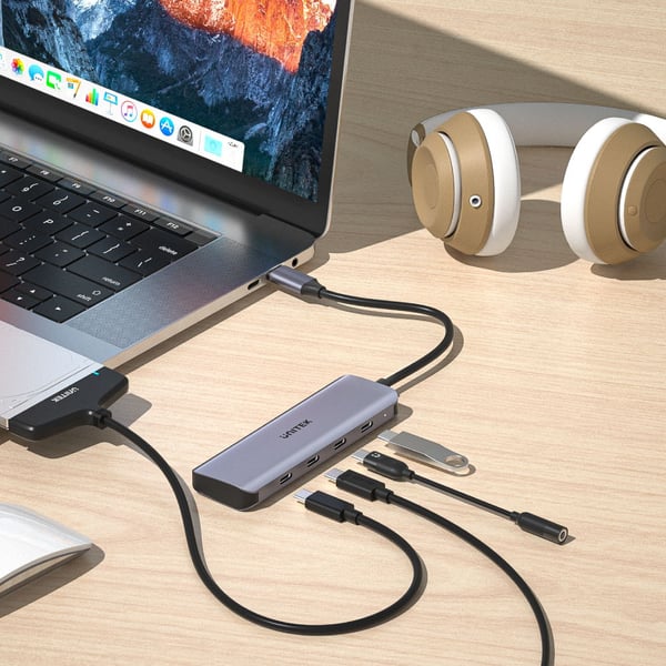 Pikkukuva 5 / 7: UNITEK uHUB Q4 USB 3.2 Gen 1 (3.1 Gen 1) Type-C 5000 Mbit/s Harmaa