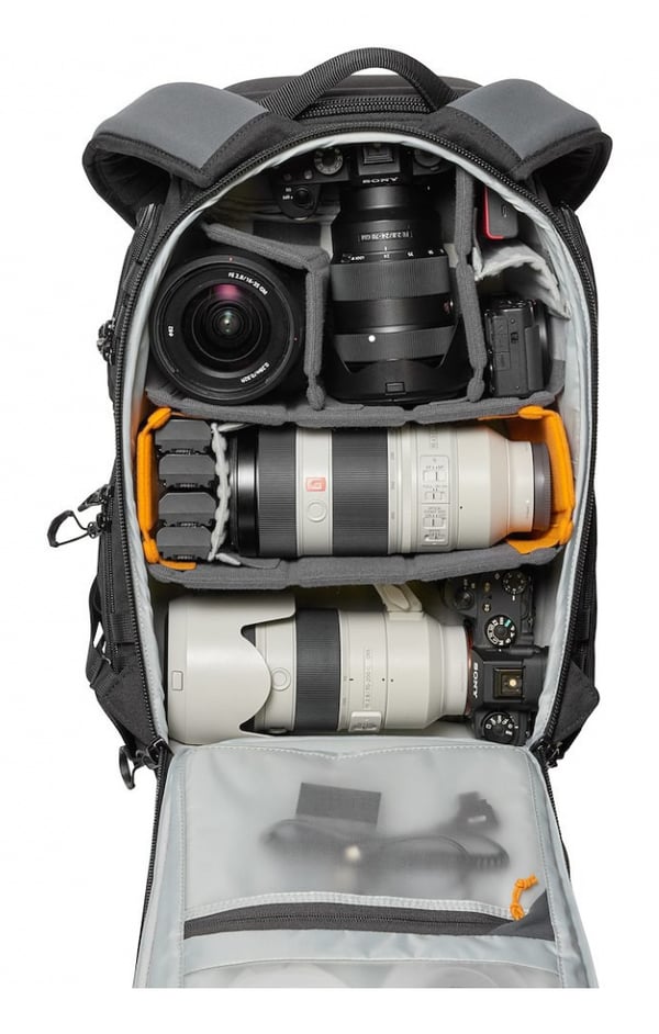 Pikkukuva 16 / 18: Lowepro ProTactic BP 350 AW III Reppu Musta