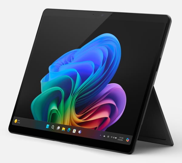 Miniatyrbillede 1 af 5: Microsoft Surface Pro 11 Snapdragon 512 GB 33 cm (13") 16 GB Wi-Fi 7 (802.11be) Windows 11 Home Sort