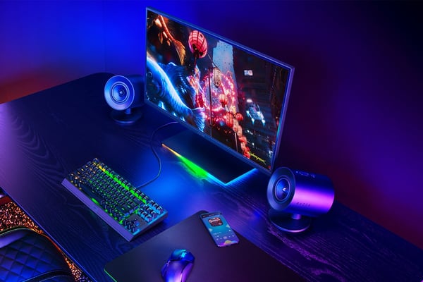 Razer Nommo V2 X Full range Svart Kabel & Trådlös
