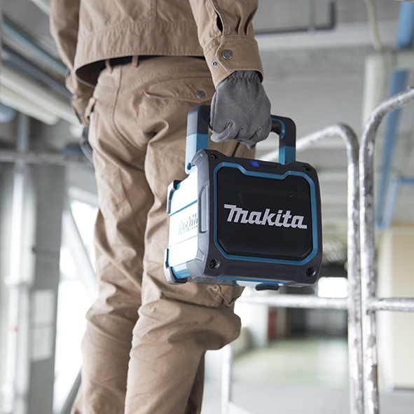 Miniatyrbild 2 av 2: Makita DMR200 övrigt