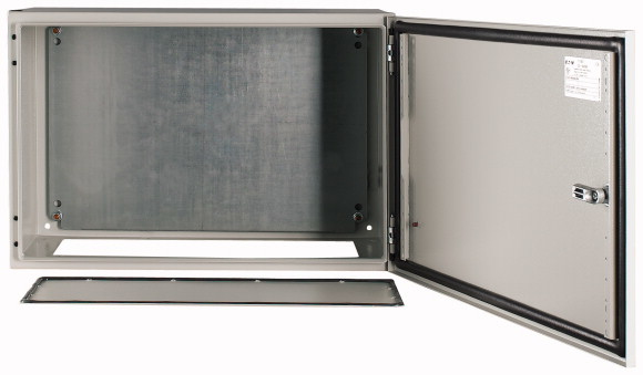 Eaton CS-46/300 Seinään asennettava laitekehikko Harmaa