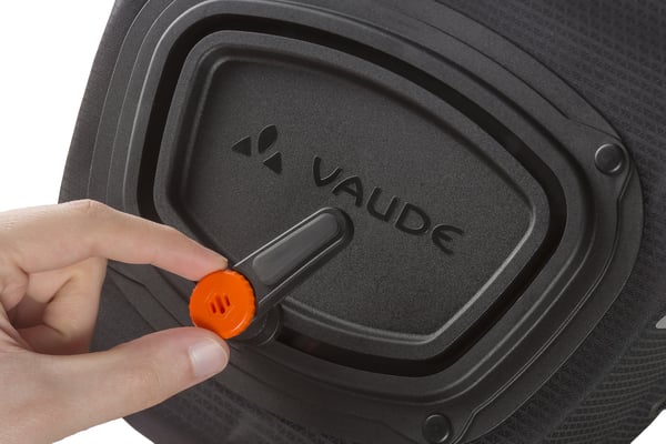 VAUDE Aqua Front Light Bak Cykelväska 22 l Polyamid Svart