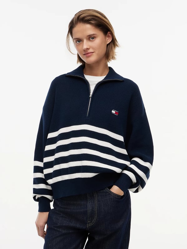 Pikkukuva 1 / 6: Tommy Hilfiger 8721386388156 collegepaita ja huppari Villapaita