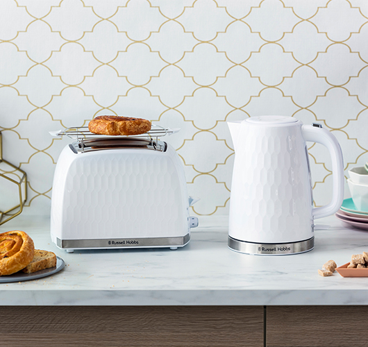 Russell Hobbs 26060-56 brödrostar 6 2 skivor 850 W Vit