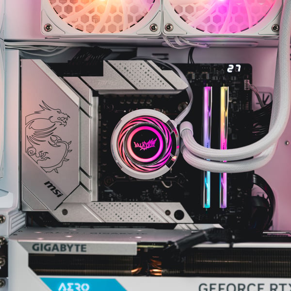 Pikkukuva 4 / 7: Valkyrie VK-AIOJR280W Tietokoneen jäähdytysjärjestelmä Suoritin All-in-one-nesteenjäähdytin 14 cm