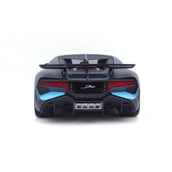 BBURAGO Bugatti Divo Modellsuperbil Förmonterad 1:18