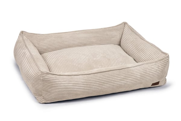 Designed by Lotte Ribbed Lemmikkisängyn tyyny