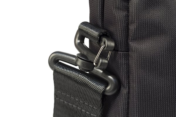 Miniatyrbillede 3 af 7: Rivacase 8830 39,6 cm (15.6") Brevtaske Sort