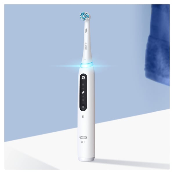 Miniatyrbillede 3 af 5: Oral-B iO Series 5 Voksen Roterende, pulserende tandbørste Hvid