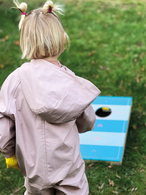 Small foot 12481 aktivitetsleksak och skicklighetsspel Cornhole, ärtpåsespel