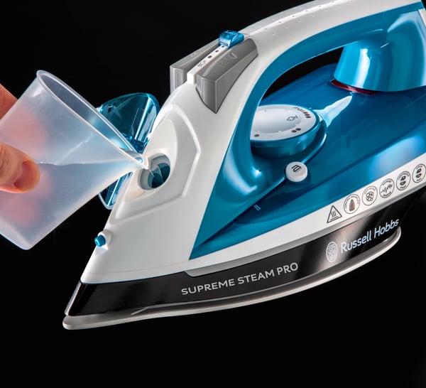 Miniatyrbillede 2 af 6: Russell Hobbs Supreme Steam Pro 2600 W 0,31 L Keramisk strygesål Blå, Hvid