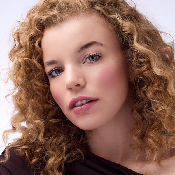 CATRICE Blushin' Charm Multi Stick 5,5 g Rasva (aine) 030 030 - Ruby Darling