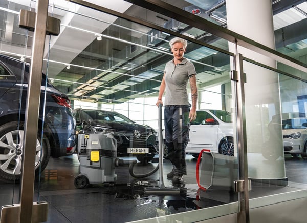 Kärcher 2.445-070.0 batteri och laddare för motordrivet verktyg Set med batteri och laddare