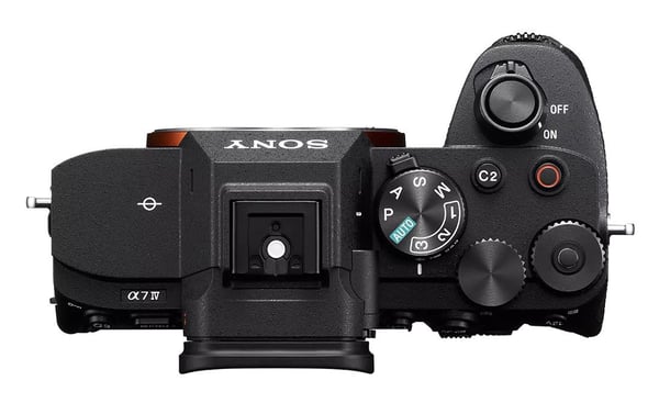 Sony α ILCE-7M4 MILC-hus 33 MP Exmor R CMOS 3840 x 2160 pixlar Svart