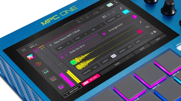 Pikkukuva 3 / 11: Akai MPC One G2