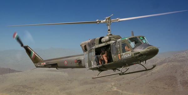 Italeri Bell AB 212 /UH 1N Helikoptermodell Monteringssats 1:48