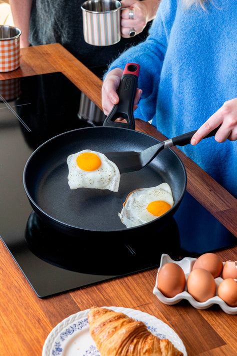 Miniatyrbillede 4 af 9: Pyrex OT22BF6 stegepande Gryde til alle formål Rund