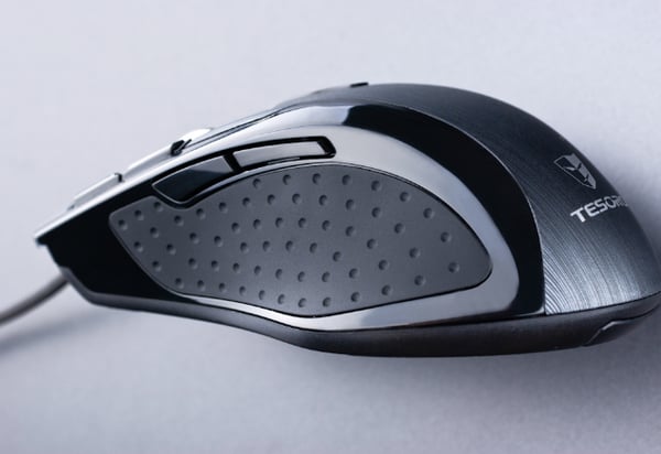 Tesoro Shrike H2L hiiri Pelaaminen Oikeakätinen USB A-tyyppi Laser 5600 DPI