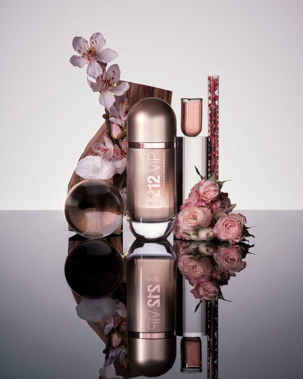 Carolina Herrera 212 VIP Rosé 125 ml Kvinder